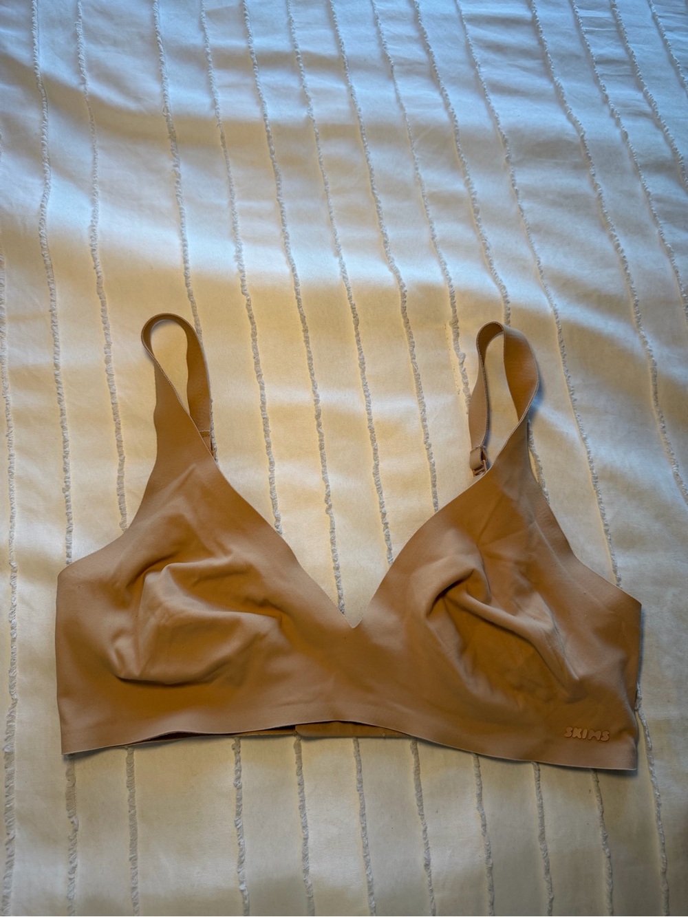 SKIMS Nude Seamless Scoop Neck Bralette